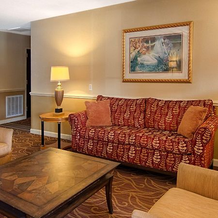 Surestay Plus Hotel Tarboro Interiér fotografie