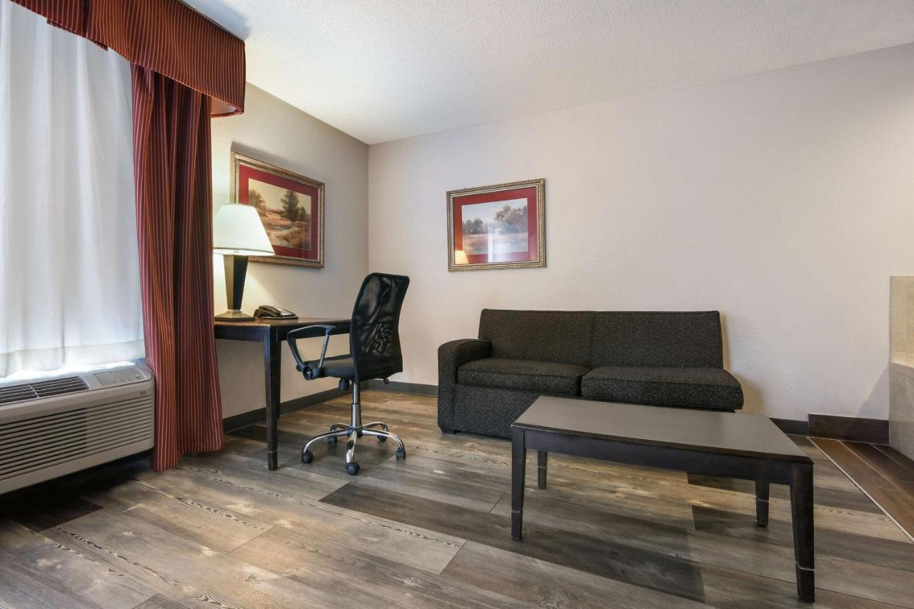 Surestay Plus Hotel Tarboro Exteriér fotografie