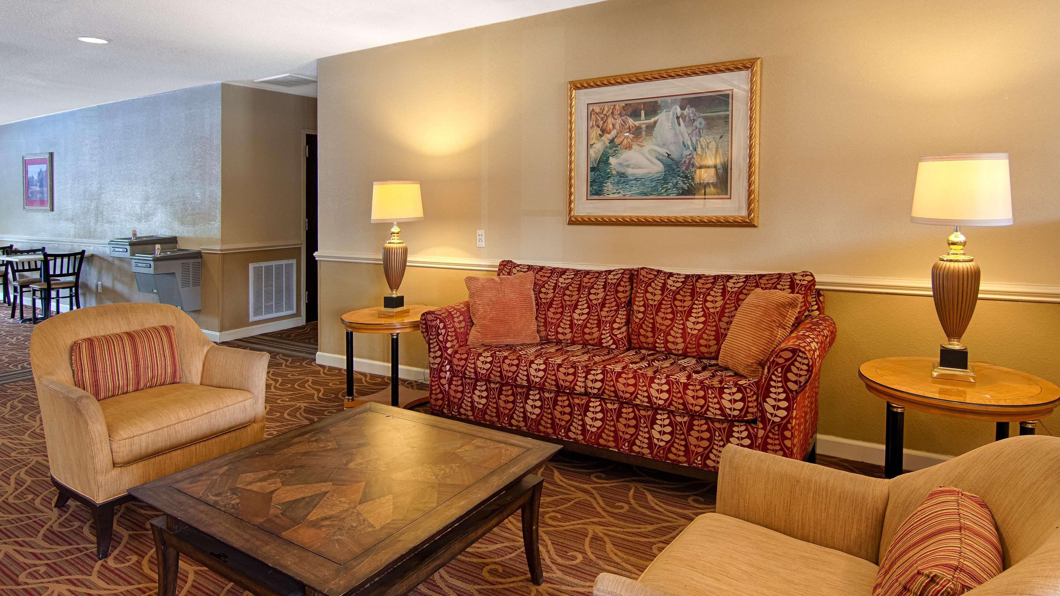 Surestay Plus Hotel Tarboro Interiér fotografie