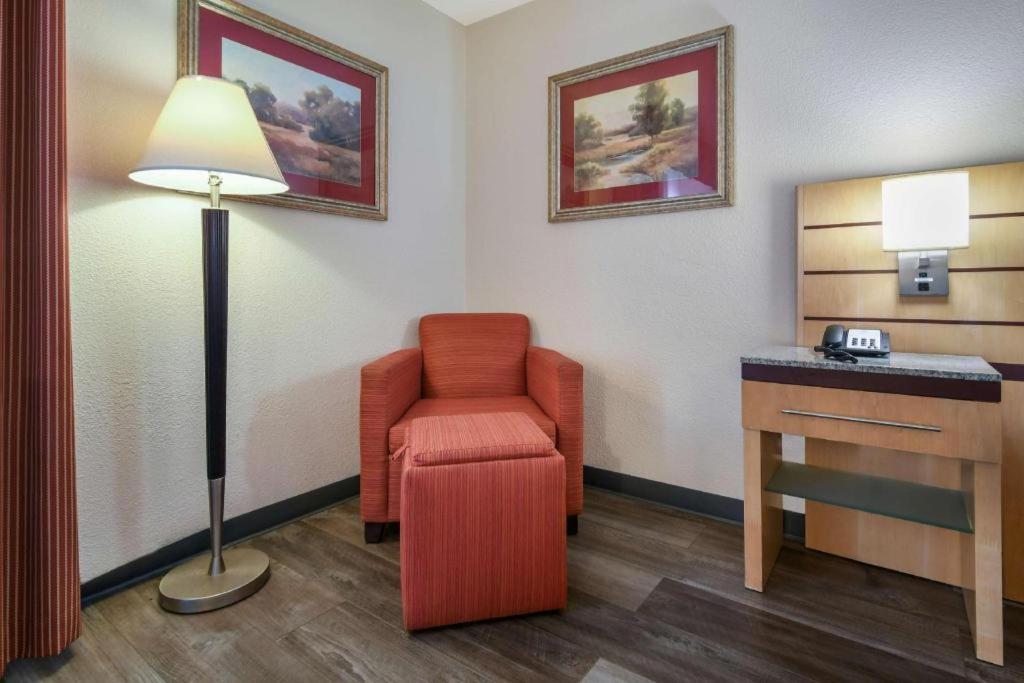 Surestay Plus Hotel Tarboro Exteriér fotografie